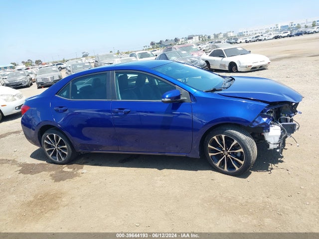 Toyota COROLLA SE 2018 5YFBURHE3JP766796 Image 14