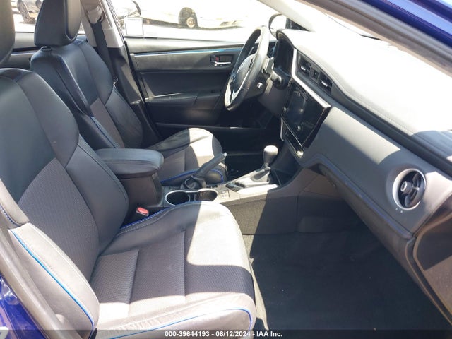 Toyota COROLLA SE 2018 5YFBURHE3JP766796 Image 5