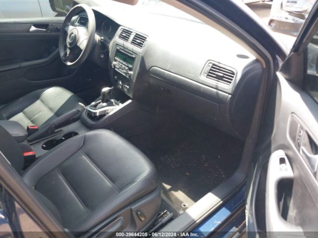 3VWD17AJ4EM274947 Volkswagen Jetta 1.8t Se