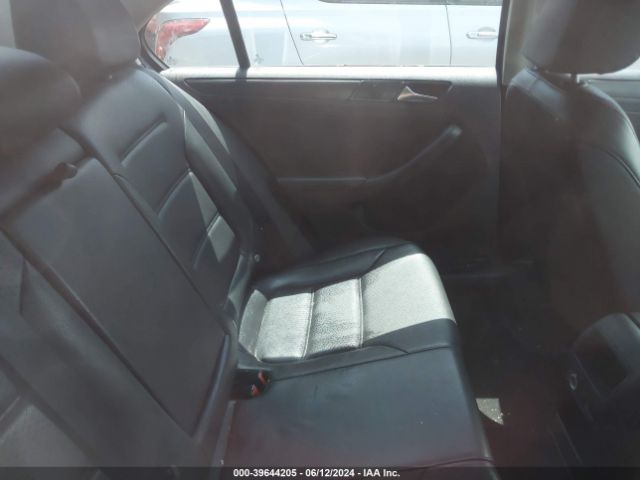 3VWD17AJ4EM274947 Volkswagen Jetta 1.8t Se