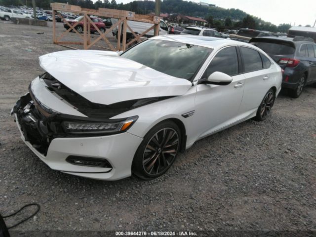 1HGCV2F9XKA000084 Honda Accord Touring 2.0t