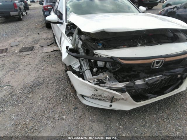 1HGCV2F9XKA000084 Honda Accord Touring 2.0t