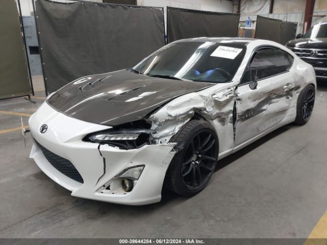 JF1ZNAA12F9707679 Scion FR-S