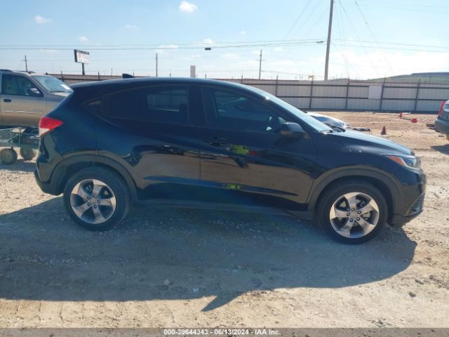 3CZRU5H32KG715653 Honda HR-V LX