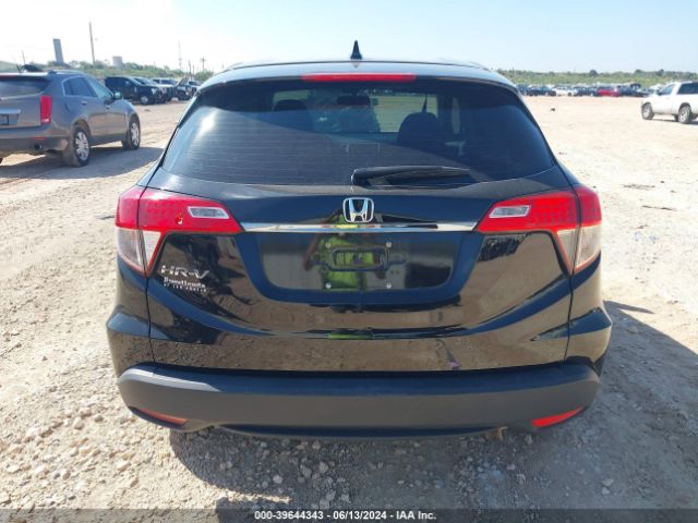 3CZRU5H32KG715653 Honda HR-V LX