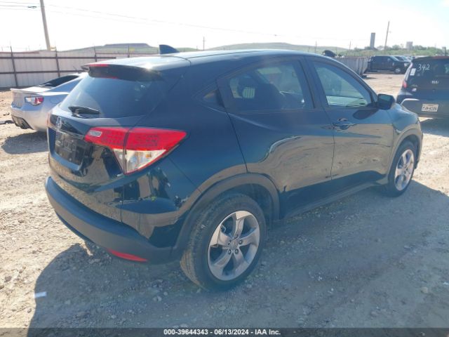 3CZRU5H32KG715653 Honda HR-V LX