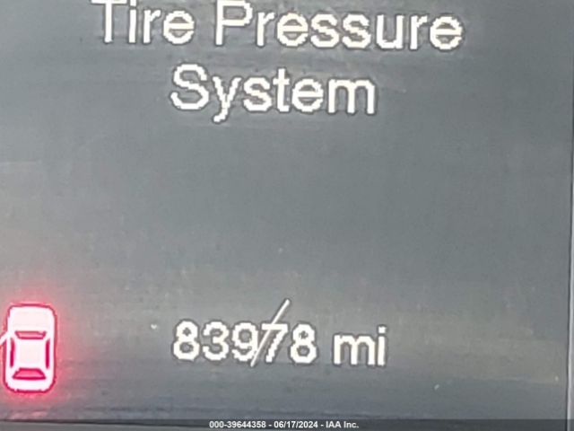 1C4PJLCB7JD605282 Jeep Cherokee Latitude