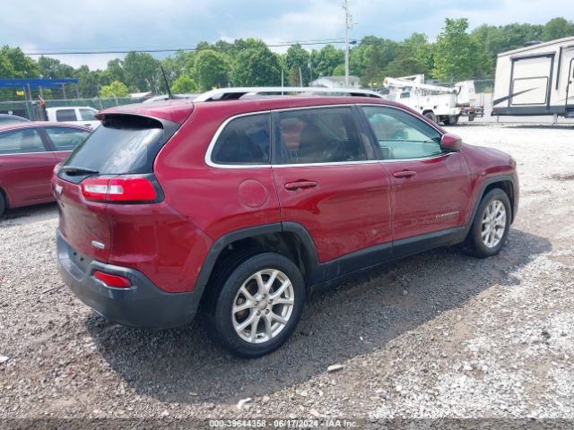1C4PJLCB7JD605282 Jeep Cherokee Latitude
