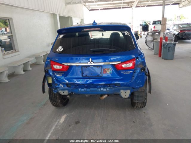 JA4AP3AU3JU007774 Mitsubishi Outlander Sport 2.0 Le