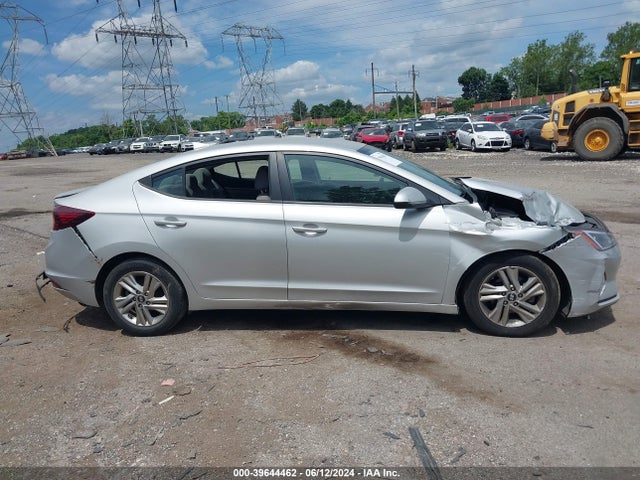 Hyundai ELANTRA SEL 2019 5NPD84LF8KH456898 Image 13