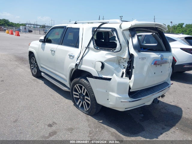 Toyota 4runner Limited 2014 JTEZU5JR2E5067064 Image 3