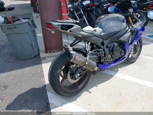 2019 SUZUKI GSX-R750 JS1GR7MA5K7101118 Photo 2