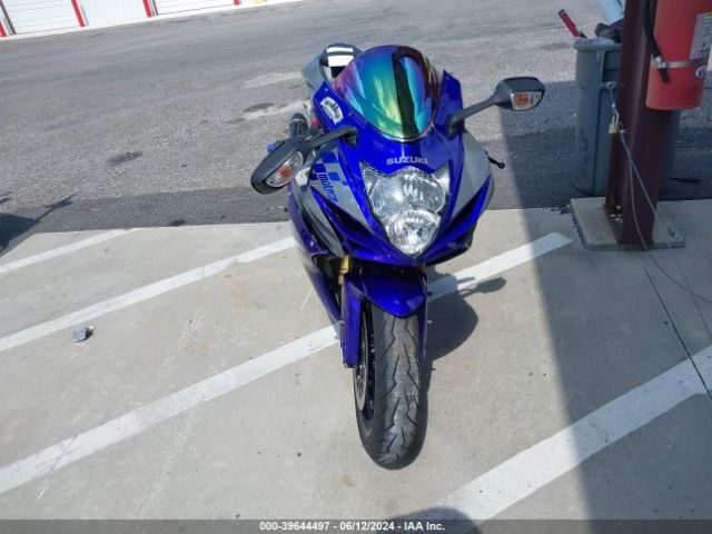 2019 SUZUKI GSX-R750 JS1GR7MA5K7101118 Photo 4