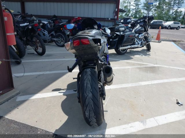 2019 SUZUKI GSX-R750 JS1GR7MA5K7101118 Photo 5