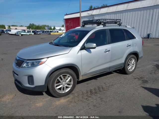 5XYKTDA75FG584238 KIA Sorento Lx V6