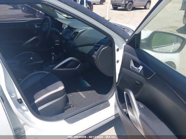 Hyundai Veloster Turbo 2015 KMHTC6AE6FU228129 Image 5