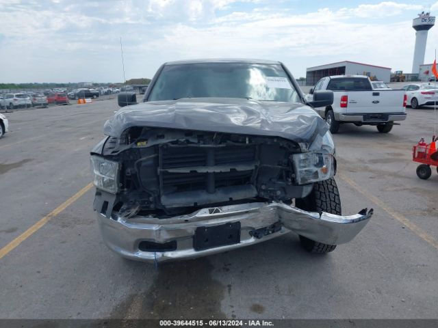 1C6RR7FT7HS840517 RAM 1500 Tradesman Quad Cab 4x4 6'4 Box