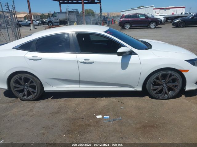 2HGFC2F88LH572607 Honda Civic Sport