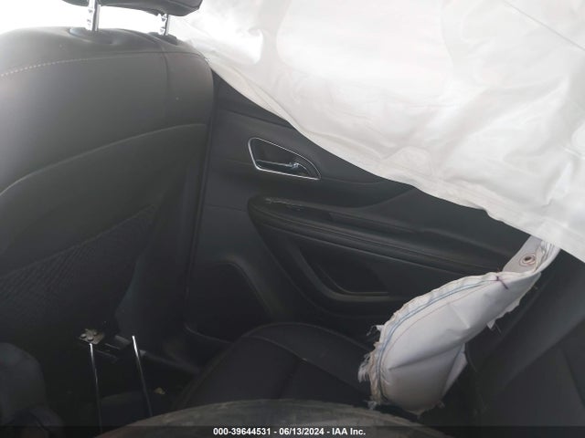 Buick Encore Premium 2016 KL4CJHSB3GB648030 Image 8