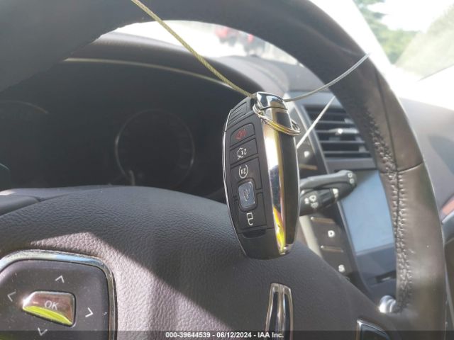5LMCJ2C9XJUL32353 Lincoln MKC SELECT