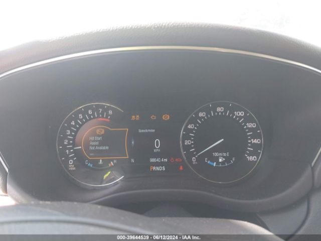 5LMCJ2C9XJUL32353 Lincoln MKC SELECT