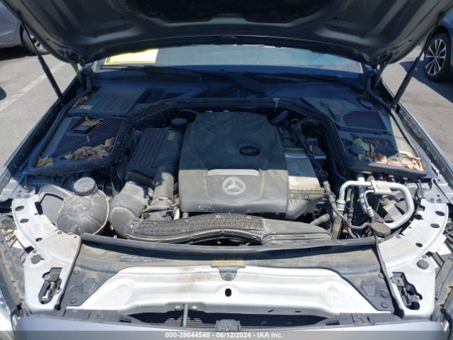 55SWF4JB4FU067001 Mercedes-Benz C 300 Luxury/sport