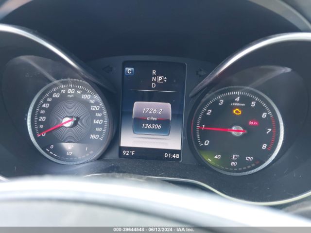 55SWF4JB4FU067001 Mercedes-Benz C 300 Luxury/sport
