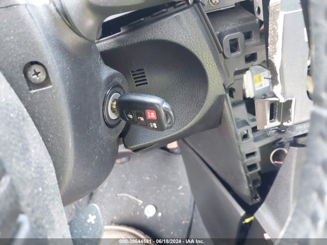 Toyota COROLLA SE 2017 5YFBURHE3HP708164 Image 11