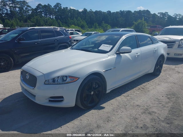2014 JAGUAR XJ SAJWA2GTXEMV72973 Photo 1
