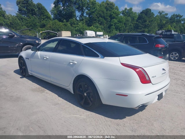 2014 JAGUAR XJ SAJWA2GTXEMV72973 Photo 2