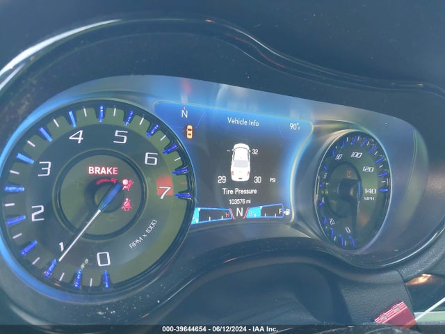 Chrysler 300 300s 2019 2C3CCABG0KH697953 Image 7