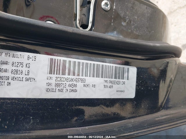 Chrysler 300 300s 2019 2C3CCABG0KH697953 Image 9