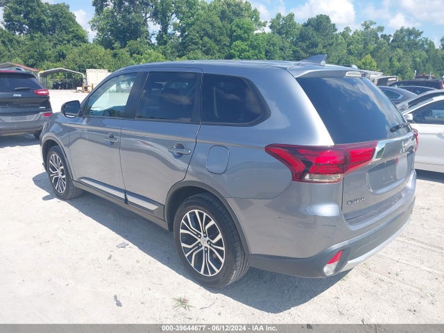 JA4AZ2A32HZ036661 Mitsubishi Outlander Es