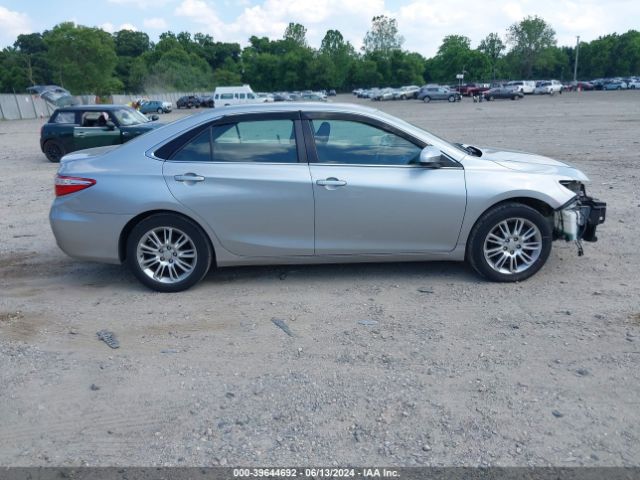 4T4BF1FK0FR466469 Toyota CAMRY LE