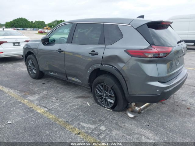 5N1BT3AAXRC697614 Nissan Rogue S Fwd