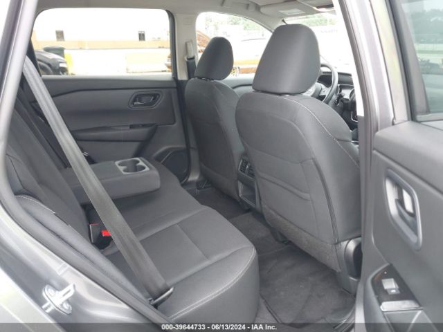 5N1BT3AAXRC697614 Nissan Rogue S Fwd