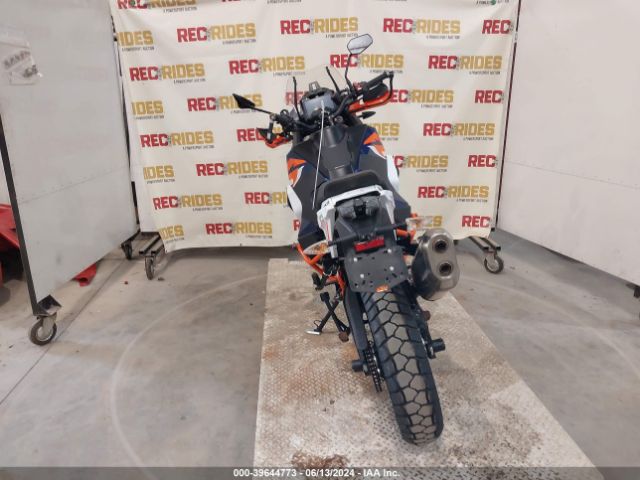 2022 KTM 1290 VBKV59409NM951642 Photo 5