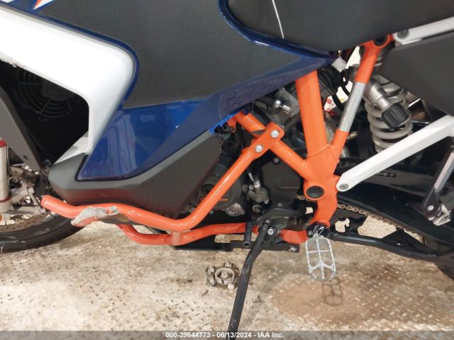 2022 KTM 1290 VBKV59409NM951642 Photo 8