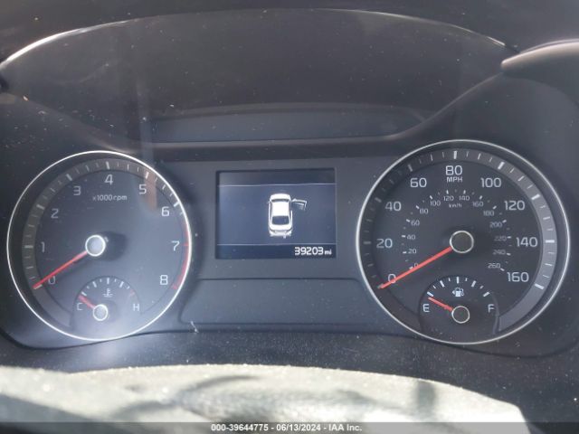 3KPF24AD8ME280471 KIA Forte Lxs