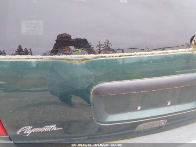1998 PLYMOUTH VOYAGER 2P4FP2538WR549895 Photo 5