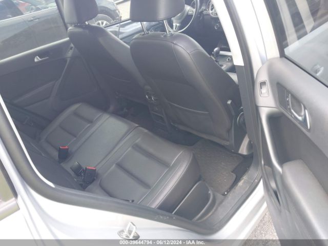 WVGBV7AX9GW611985 Volkswagen TIGUAN S