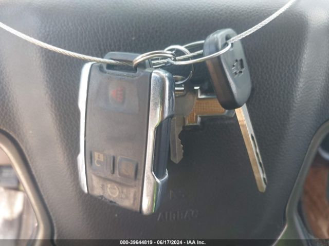 3GCPCTEJ8JG608208 Chevrolet Silverado 1500 High Country