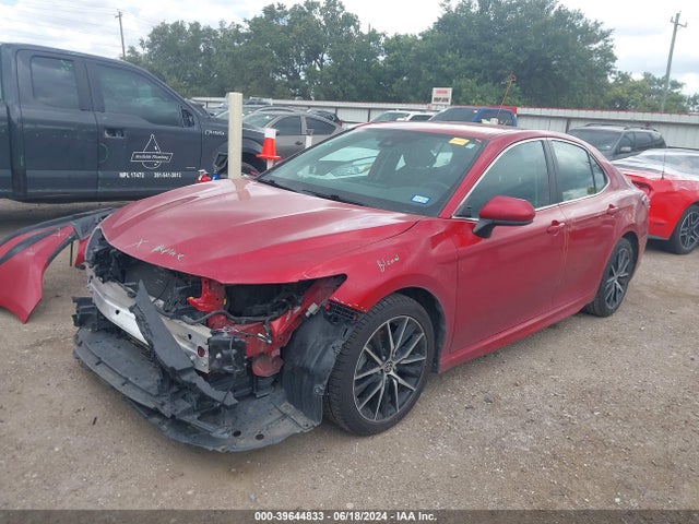 Toyota CAMRY SE 2021 4T1G11AK9MU414910 Image 2