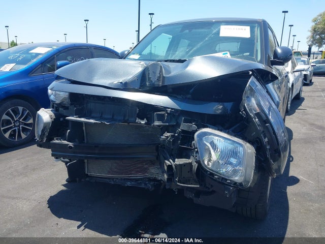 KNDJ23AU5N7814077 KIA SOUL LX
