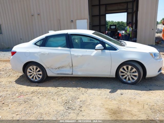 1G4PP5SK9F4204198 Buick Verano