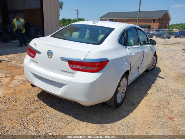 1G4PP5SK9F4204198 Buick Verano