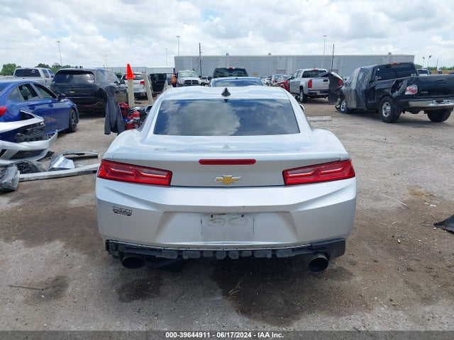 Chevrolet Camaro 1lt 2018 1G1FB1RX8J0116020 Image 17