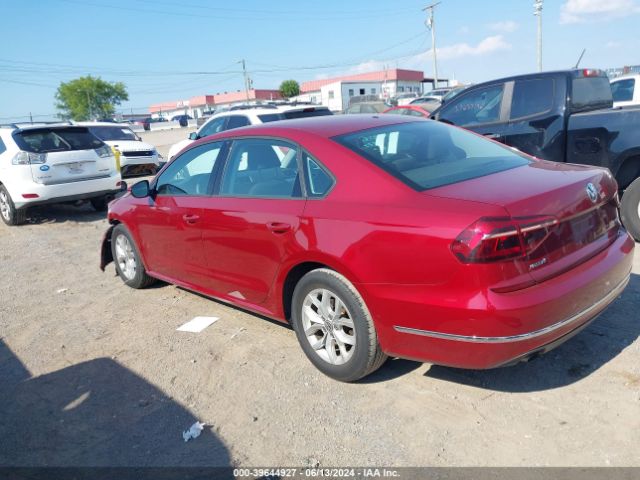 1VWAA7A35JC018610 Volkswagen Passat 2.0t R-line/2.0t S