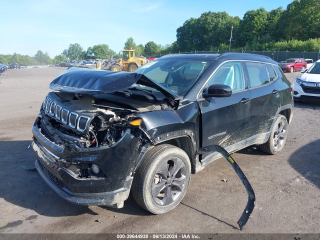 3C4NJDFB6NT125551 Jeep Compass Latitude Lux 4x4