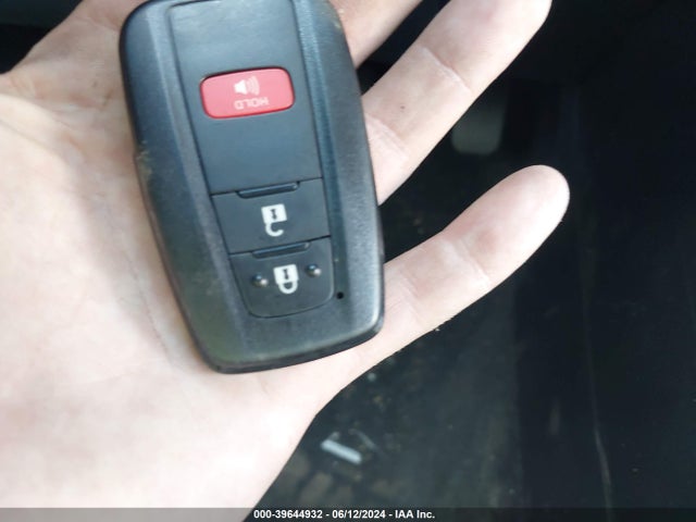 Toyota COROLLA SE 2022 JTND4MBE2N3168441 Image 11